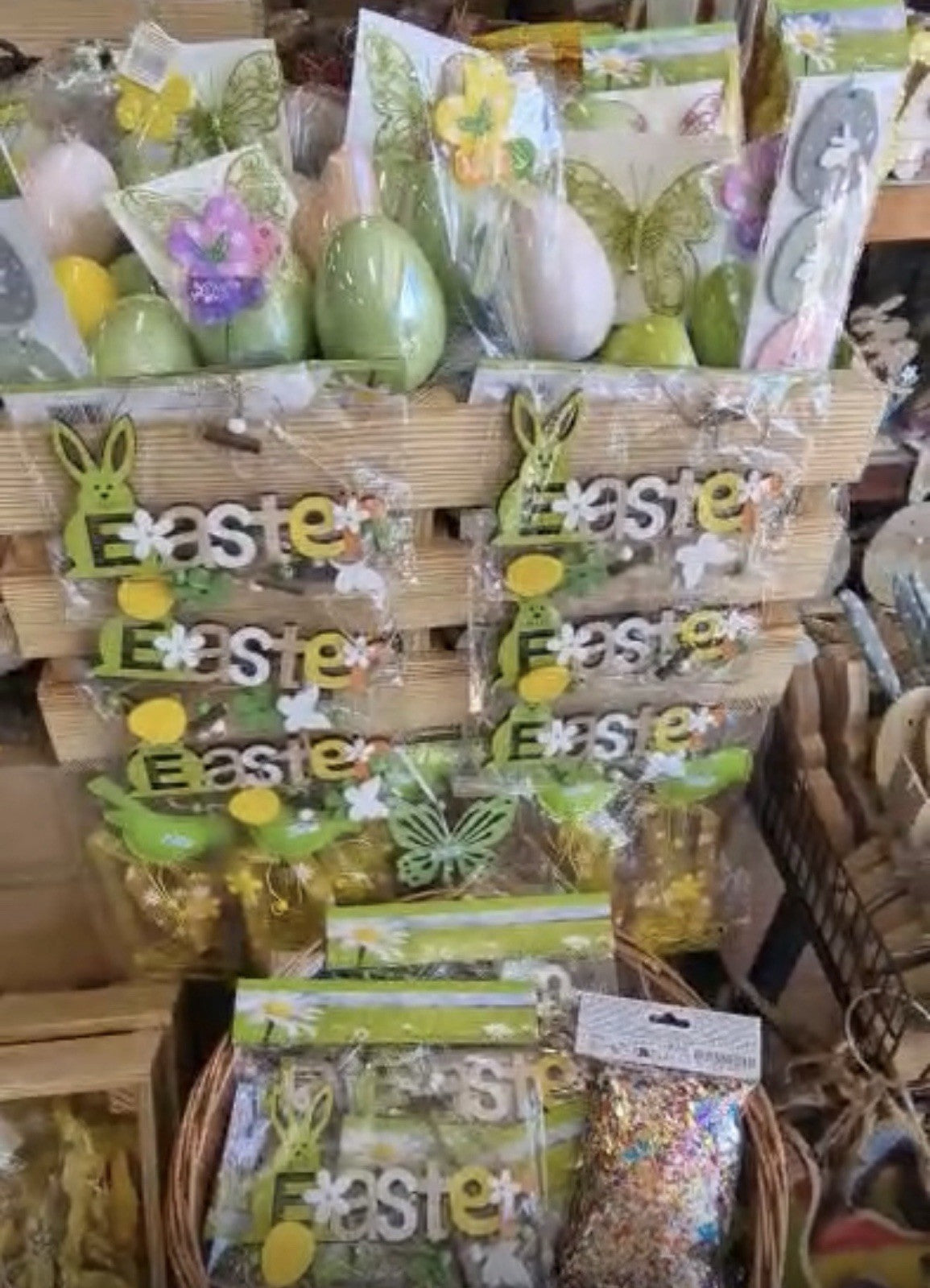Mega Oster deko 50 Teile In Einer Box, Warenwert UVP Über 100€. Absolut Angebot