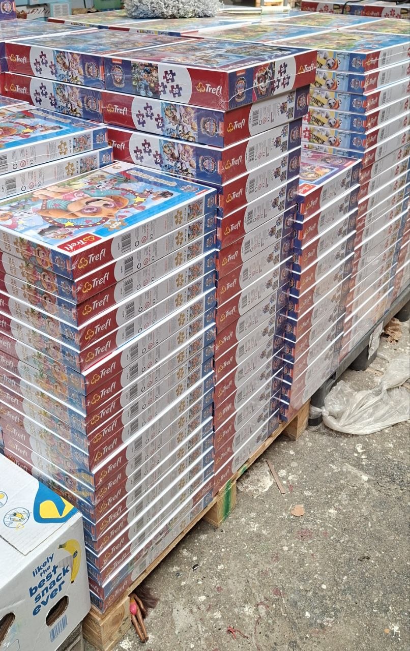 B2B-Angebot Trefl, Puzzle Glitter, Im Schein von Skye, PAW Patrol, 100 Teile im 10er-Set erhältlich – ideal für Wiederverkäufer und den Handel.